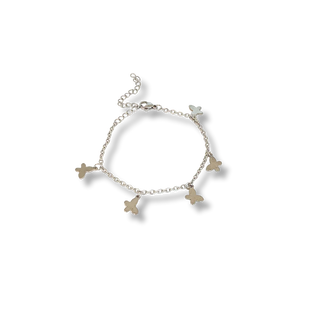 Pulseira com 5 pingentes em aço inoxidável.