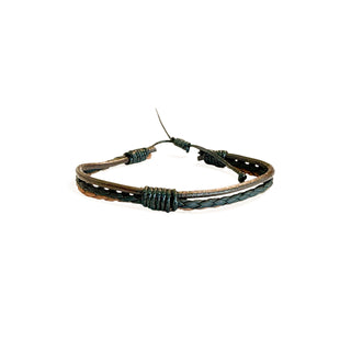 pulseira masculina com couro marrom e costura preta da una semijoias e aço