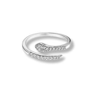 Anel cobra com zircônias banhado a ródio branco, design moderno e acabamento de luxo UNA Semijoias.